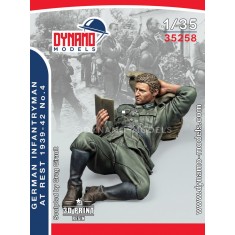 1/35 German Infantryman at Rest 1939-42 No.4