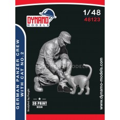 1/48 German Panzer Crew with Cat No.2