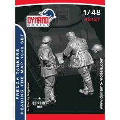 1/48 French 40 Tanker Checking the Map Set (2 figures)