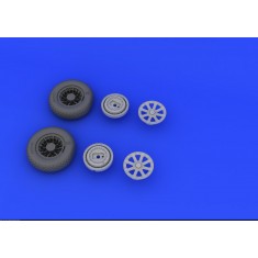 1/32 Vought F4U-1 Corsair Birdcage Wheels for Tamiya kits