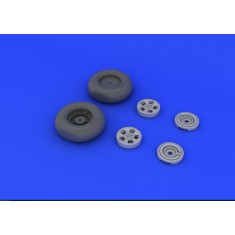 1/32 Supermarine Spitfire Mk.II Wheels for Revell Mk.I kit (2 Wheels w/Paint Mask)