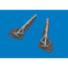 1/48 Fw 190A-8/R2 Undercarriage Legs for Eduard kits