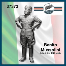 1/35 Benito Mussolini