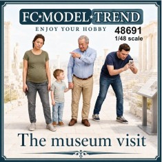 1/48 Museum Visitors