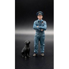 1/32 Guy Gibson and Dog