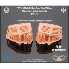 1/35 AH-1W Dual Chaff/Flare Housing With Buckets