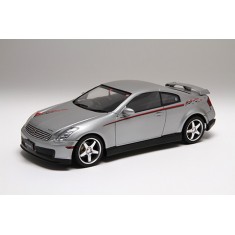 1/24 Nissan Skyline Coupe 350GT NISMO (V35) and NISMO 40th Anniversary Assembled Case