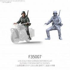 1/35 WWII German Motorcyclist #7