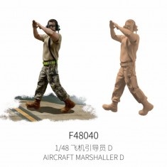 1/48 Aircraft Marshaller D