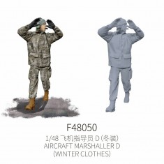 1/48 Aircraft Marshaller D #2