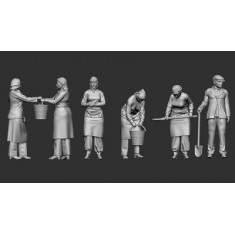 1/35 German Civilians 1944 Bucket Brigade #2