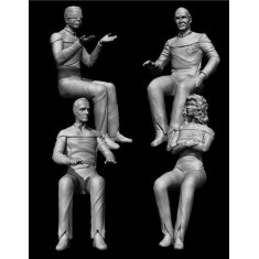 1/72 Star Trek TNG Danube-class Habitat Crew (4 resin figures)