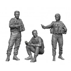 1/24 ROKA At Rest (3 figures)