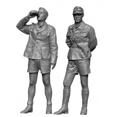 1/35 WWII German Dak Officer set (2 figures)