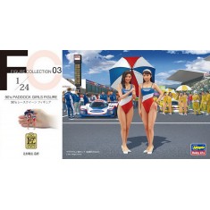 1/24 1990s Paddock Girls (2 figures)