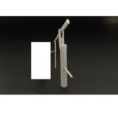 1/48 Rustic Style Water Pump