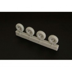 1/72 AEC Wheels (Dorchester, Matador)