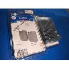 1/35 German SS Fuel and Water Cans