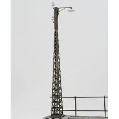 1/35 WWII Steel Electrical Pole with Lamp