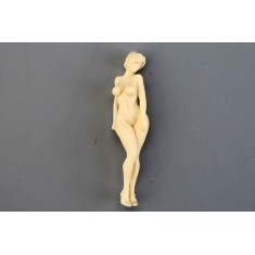 1/24 Pretty Lady (M)