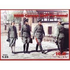 1/35 WWII German Staff Personnel (4 Figures)