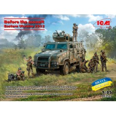 1/35 Kozak-2 Armoured Vehicle with Figures - Before the Assault, Eastern Ukraine 2022