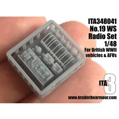 1/48 WWII British Number 19 Radio Set with WS38
