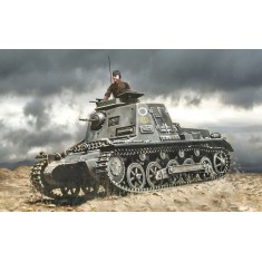 1/72 SdKfz.265 Panzerbefhelswagen w/Figure