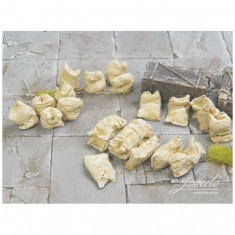 1/32 1/35 Bags of Flour/Fertilizer (44pcs)