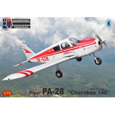 1/72 Piper PA-28 "Cherokee 140" Over Europe 1