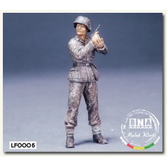 1/35 WWII Waffen SS Tank Crew #2