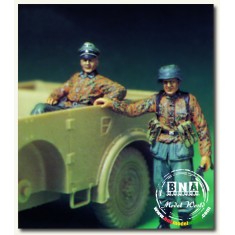 1/35 Waffen SS Officer & SS Infantry