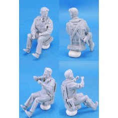 1/35 WWII US Navy Pilot and Rear Gunner Set II (Engaged) 2 figures