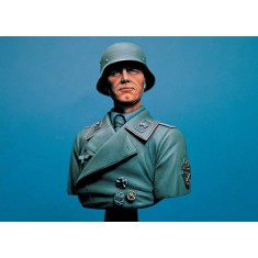 200mm Bust - SS Soldier with Demjansk Shield (Resin)