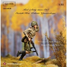 1/35 Red Army Nurse - Soviet Hero Valeria Gnarovskya