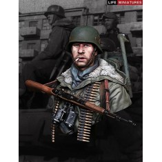 1/10 MG42 Tripod Carrier, Totenkopf Division, Kharkov 1943 Bust