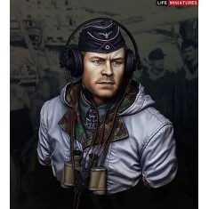 1/10 King Tiger Commander Resin Bust