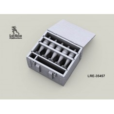 1/35 Russian Modern 82mm Ammo Boxes Opened