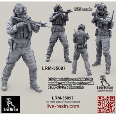 1/35 Modern US Special Forces/MARSOC Soldier in Action w/AN/PVS-31A Binocular Figure #2