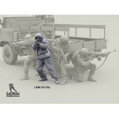 1/35 Russian Internal Troops - AK-74 Shooting K6-9 Helmet Version