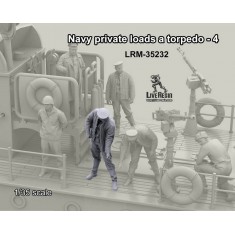 1/35 Navy Private Loads A Torpedo #4