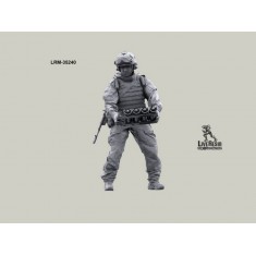 1/35 Modern Russian Mortar/Artillery Crew Figure 3