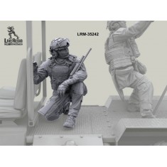 1/35 Russian Assault/Antidron Soldier - Machinegunner