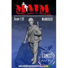 1/35 Russian Soldier marching #1