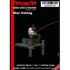 1/35 Man Fishing w/Small Landing Stage