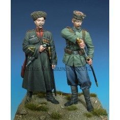 1/35 WWII German Cossacks (2 figures)