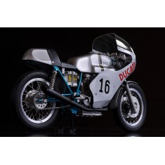 1/9 Ducati 750 Imola Racer 1972 Imola 200 mile Winner #16 Paul Smart/#9 Bruno Spaggiari