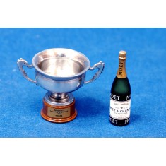 1/20 F1 Driver Accessories set - Trophy, Umbrella, Champagne Bottle & Laurel Wreath