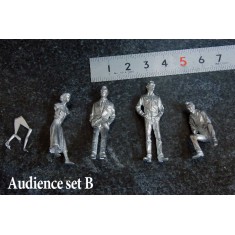 1/43 Audience Set B (4 Figures)