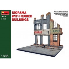 1/35 Diorama w/Ruined Buildings (2 Ruined Buildings+Diorama Base,Base Size: 223mm x 173mm)